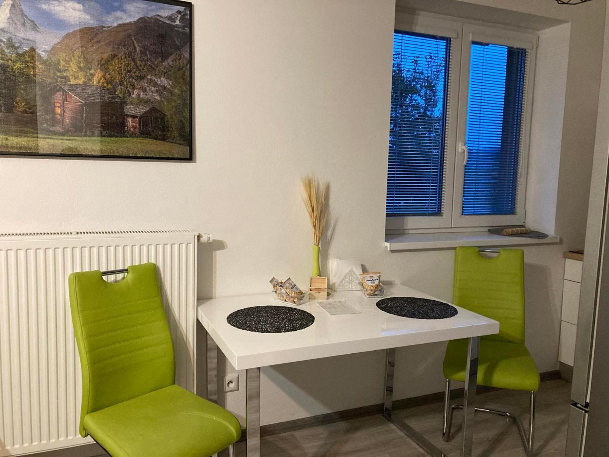 Kysucke Nove Mesto Tranquille Inn Apartment מראה חיצוני תמונה