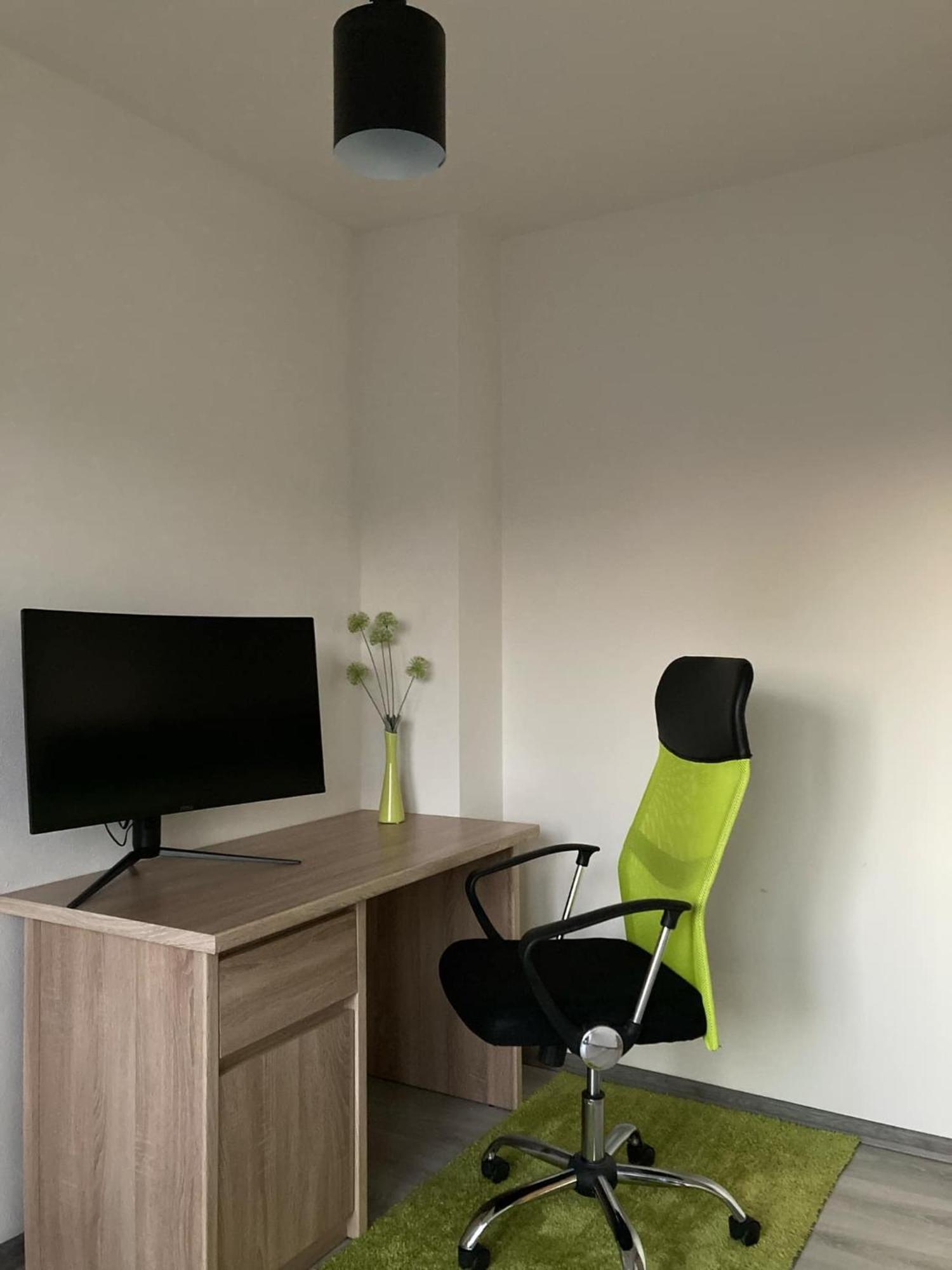 Kysucke Nove Mesto Tranquille Inn Apartment מראה חיצוני תמונה